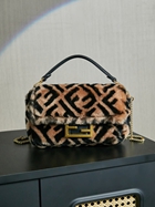 フェンディ スーパーコピー ピーカブー プレミアム